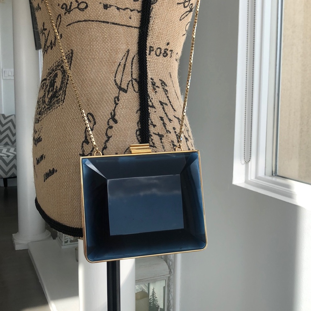 🔥RARE Ferragamo Minaudiere oxford  Lucite square
